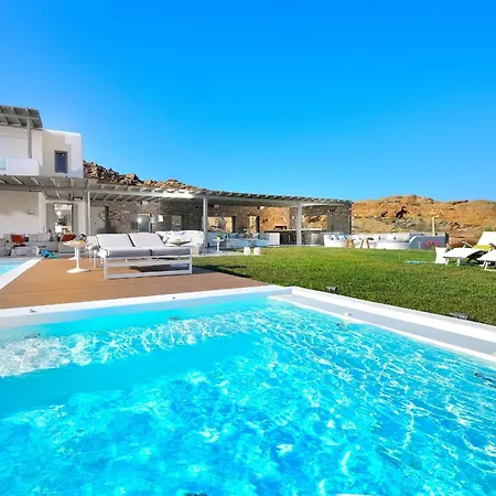 Outstanding Mykonos 6 Bedrooms Agamemnon Sauna Jacuzzi Panoramic Sea Views Villa *