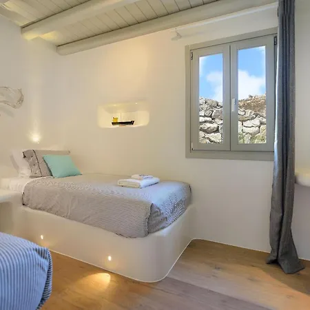 Outstanding Mykonos 6 Bedrooms Agamemnon Sauna Jacuzzi Panoramic Sea Views Villa Elia (Mykonos)